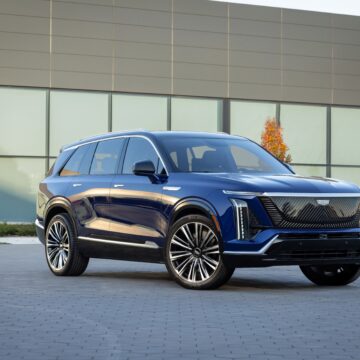 Cadillac inicia pré-venda no Brasil este mês; SUVs podem passar dos R$ 600 mil