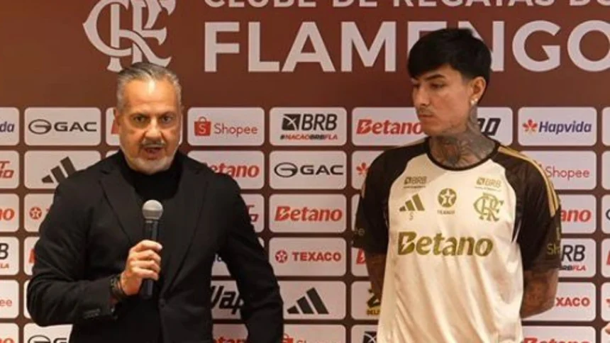 Boto compara chegada de reforços do Flamengo a Pulgar e dispara: “Quando chegou, era bagre”