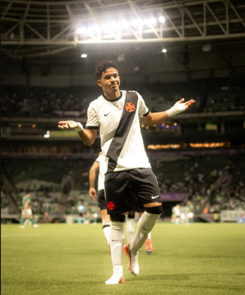 Andrey Fernandes fala sobre jogar no profissional: 'Se a oportunidade Andrey Fernandes fala sobre jogar no profissional: ‘Se a oportunidade vier, estou preparado’