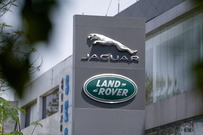 Jaguar Land Rover anuncia corte de 4 mil vagas em Jaguar Land Rover anuncia corte de 4 mil vagas em plano para reduzir custos
