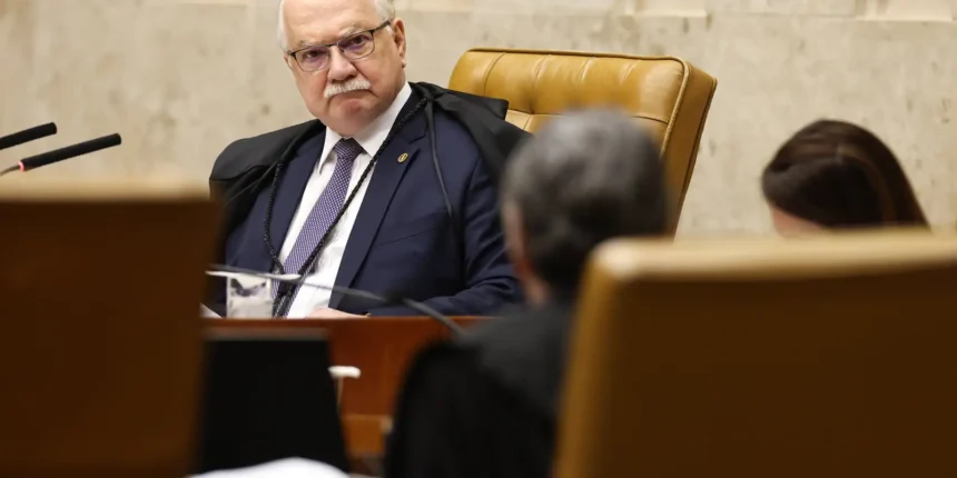 STF: Fachin espera manifestações de Moraes e Mendonça até sexta STF: Fachin espera manifestações de Moraes e Mendonça até sexta