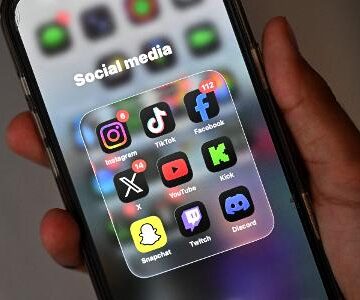 Austrália propõe lei para obrigar redes a ter feed sem algoritmo