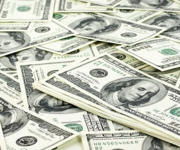 Dólar cai a R$ 5,086 e Bolsa sobe com eleições e petróleo no radar