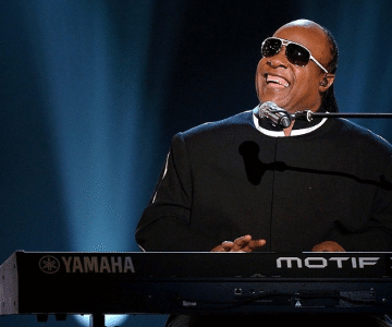 Stevie Wonder anuncia turnê em celebração aos 50 anos de Stevie Wonder anuncia turnê em celebração aos 50 anos de álbum clássico