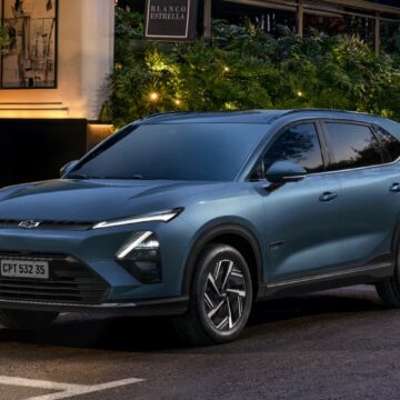 Presidente da GM confirma para novembro a produção do Chevrolet Captiva híbrido no Ceará