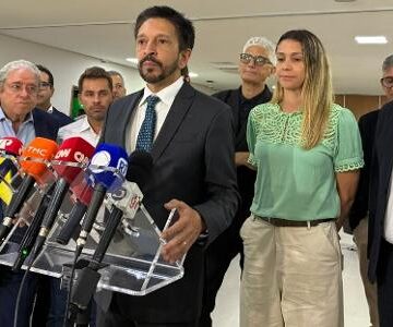Investigação de Flávio no caso Dark Horse não atrapalha campanha, diz Nunes