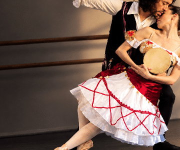 Ballet Livre Adulto celebra 10 anos com espetáculo La Esmeralda em SP