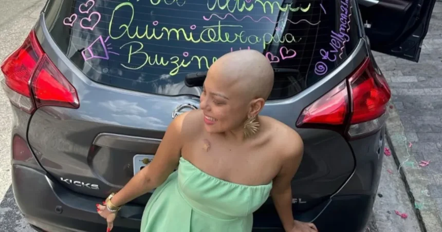 Aos 27 anos, passei de menina bronzeada e feliz a paciente oncológica